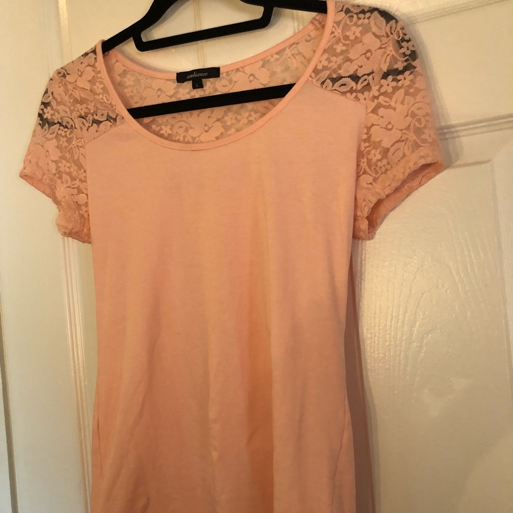 Short sleeve women’s T-shirt with lace top
